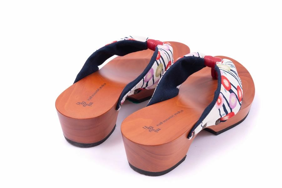 hitete（ハイテテ） 4.5 KT-56 夢椿/紺・シフォンカーフ赤