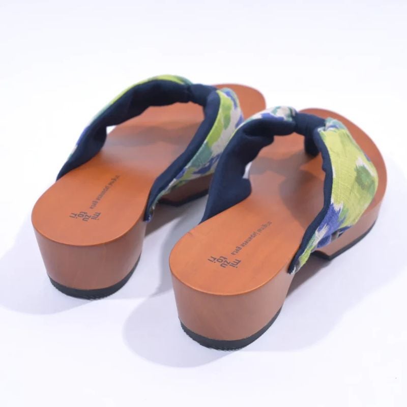 hitete（ハイテテ） 4.5 KT-60 夏色花/紺・紺